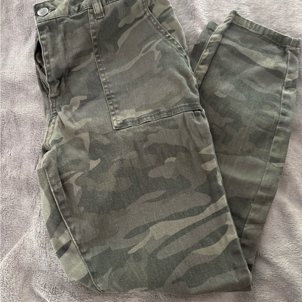 d. jeans Camo Green Skinny Jeans